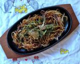 ベーコンともやしのソース焼きそば♪作り方1写真