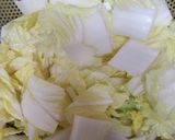豚キムチ炒め　白菜でかさ増し　白菜消費　作り方1写真