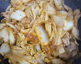 豚キムチ炒め　白菜でかさ増し　白菜消費　作り方5写真