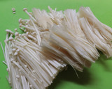ほうれん草えのき茸釜揚げしらすの炒め物作り方2写真