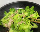 豚肉セロリの簡単塩炒め＆スティックサラダ作り方7写真