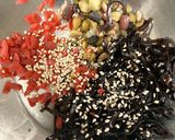 おにぎり／カリカリ梅と雑穀と昆布作り方1写真