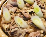 めんつゆベースのスキ焼き風味の豚スキ鍋作り方4写真