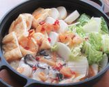 〖 牡蠣の旨辛味噌鍋 〗作り方5写真