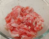 W旨みで簡単！豚肉ときのこの塩麹蒸し炒め作り方1写真