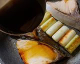 ＊ぶりと焼きねぎの甘辛あん＊作り方3写真