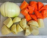 ほっこり♡うちの肉じゃが。作り方1写真