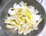 豚バラと白菜のあっさりフライパン蒸し作り方2写真