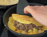 挽肉とポテトとチーズのオムレツ作り方6写真