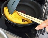 挽肉とポテトとチーズのオムレツ作り方7写真