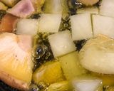 【残ったお餅で】まるでお雑煮なアヒージョ作り方5写真