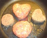 ハート形のフォアグラ風 on ハンバーグ作り方5写真