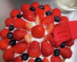 焼かない簡単！可愛いイチゴタルト・ケーキ作り方9写真