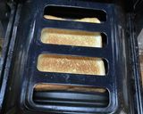 グリルでパンを焼くパリッともちっと^_^作り方1写真