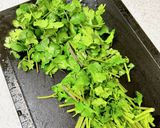 旨み凝縮♪鶏もも肉と春雨のタイ風炒め作り方4写真