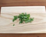 簡単鶏ハムで紫キャベツのタイ風サラダ作り方3写真