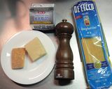 カーチョ・エ・ペペ（チーズのパスタ）作り方1写真