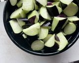 茄子とピーマンの豚味噌炒め作り方1写真