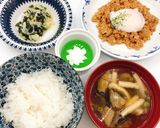 【病院】温玉デミミート丼【給食】作り方6写真
