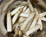 とっておきの一品！根野菜と豚肉の甘辛炒め作り方2写真