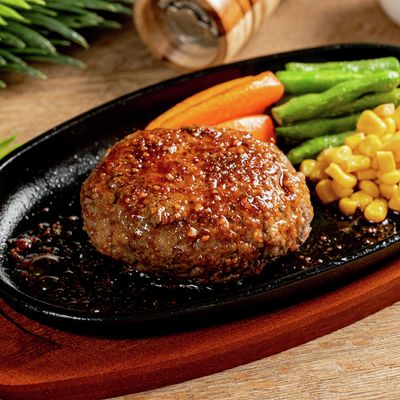 一切捏ねない！肉汁maxハンバーグ by こじまぽん助 【クックパッド