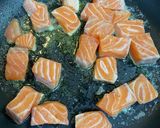 サーモンと白菜のクリーム煮~味噌仕立て~作り方3写真