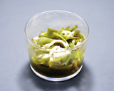 茹でて切るだけ簡単！生めかぶの鶏皮ポン酢作り方4写真