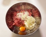 とろーり♪チーズがたまらないハンバーグ作り方3写真