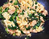 ニラ玉春菊と鶏の塩麹炒め〜中華風〜作り方10写真