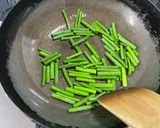 ビールが美味いにんにくの芽とイカの炒め物作り方2写真