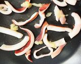 ボイルイカとブロッコリーの塩麹醤油炒め作り方2写真