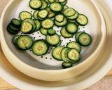 ささみと大葉ときゅうりの梅肉和え　簡単作り方1写真