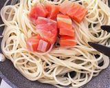 ほうれん草とサーモンのぺぺたま作り方5写真