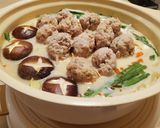 ピリ辛♪コクうま♪豚団子豆乳鍋作り方8写真