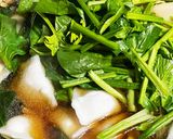 寒い日はコレ簡単！餃子鍋　＃ギョーザ作り方3写真