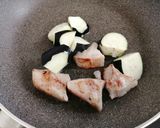 厚切り豚バラ肉とナスの味噌炒め作り方4写真