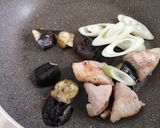 厚切り豚バラ肉とナスの味噌炒め作り方5写真