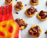 乗せるだけ簡単！プレッツェルナッツチョコ作り方6写真
