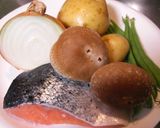 鮭とじゃがいもの味噌バター煮作り方1写真