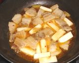 ピリ辛★厚切り豚バラ肉と長芋の照り煮作り方3写真