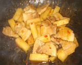 ピリ辛★厚切り豚バラ肉と長芋の照り煮作り方4写真