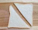 ハートにしたら食べやすい♡チーズトースト作り方1写真