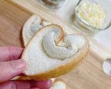ハートにしたら食べやすい♡チーズトースト作り方3写真