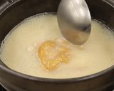 豚骨ラーメンで簡単☆〆まで美味しい餃子鍋作り方4写真