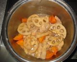 レンコンと鶏肉の普通の煮物作り方6写真