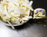 白菜と鯖水煮の煮込み 半熟卵とじ作り方1写真