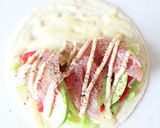 朝食に【アボカドと生ハムのトルティーヤ】作り方3写真