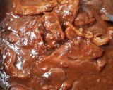 今晩はカレー♪肩ロースを焼いて♡入れたよ作り方3写真
