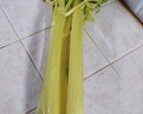 苦手な人も食べられる♪セロリのきんぴら作り方1写真