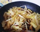 苦手な人も食べられる♪セロリのきんぴら作り方7写真